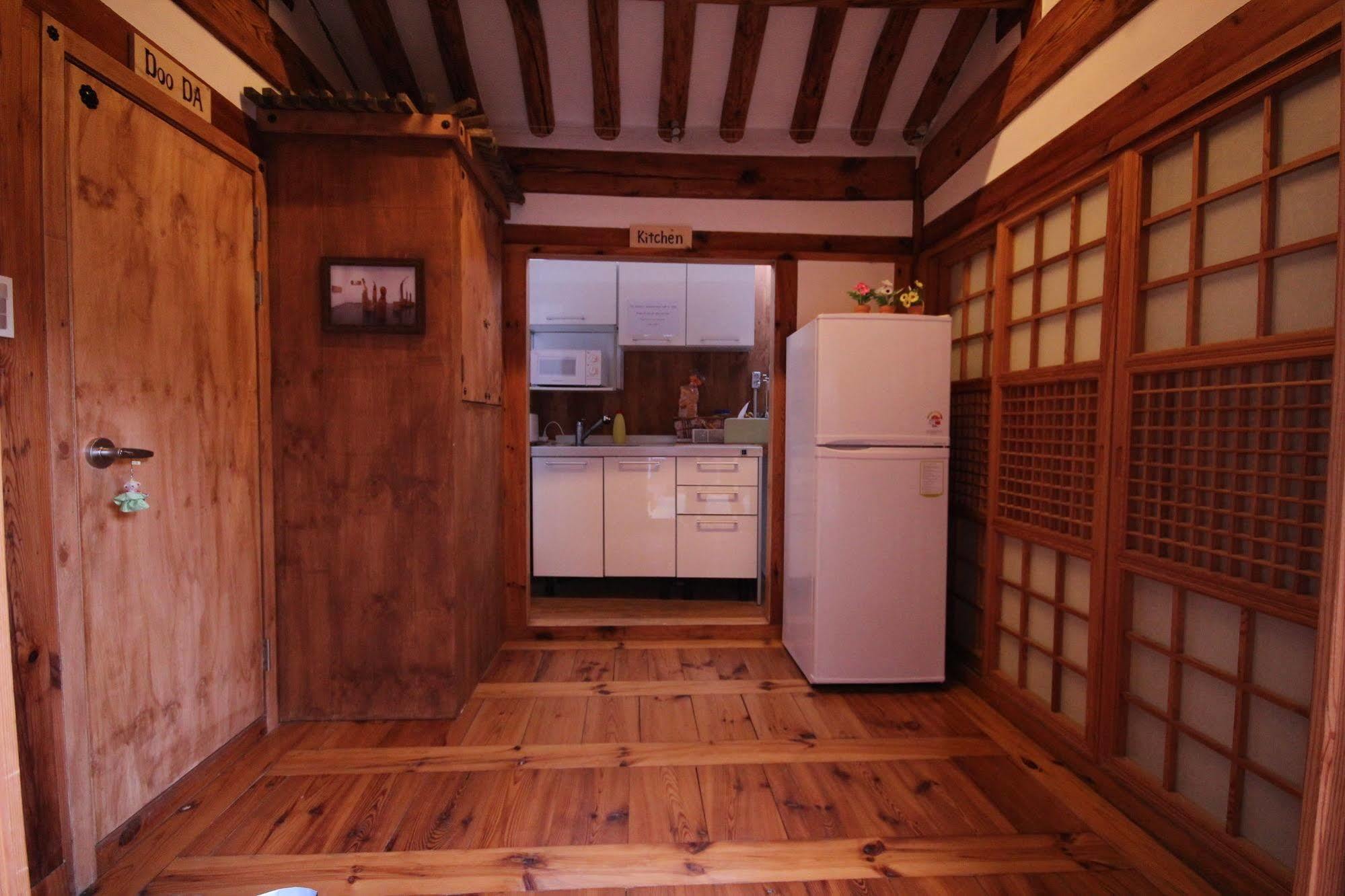 Doo Hanok Guesthouse 首爾 外观 照片